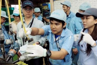Nhật cho phép lao động nhập cư phổ thông ở lại vĩnh viễn