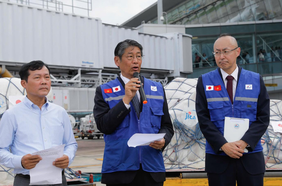 Nhật Bản gửi hàng cứu trợ khẩn cấp tới vùng bão lũ Việt Nam