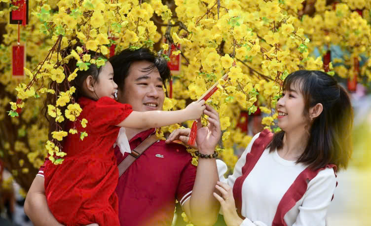 Cử tri đề nghị Chính phủ tặng quà nhân dân dịp Tết Nguyên đán.