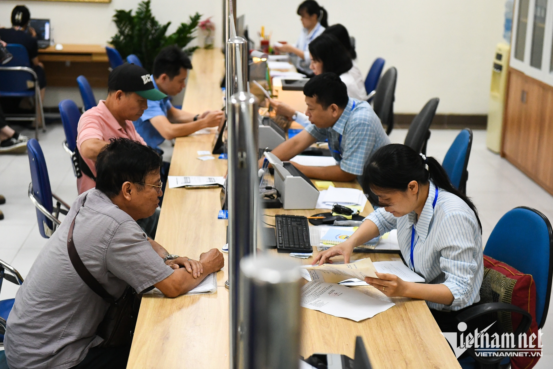Thủ tướng chỉ đạo tinh giản biên chế công chức năng lực yếu...