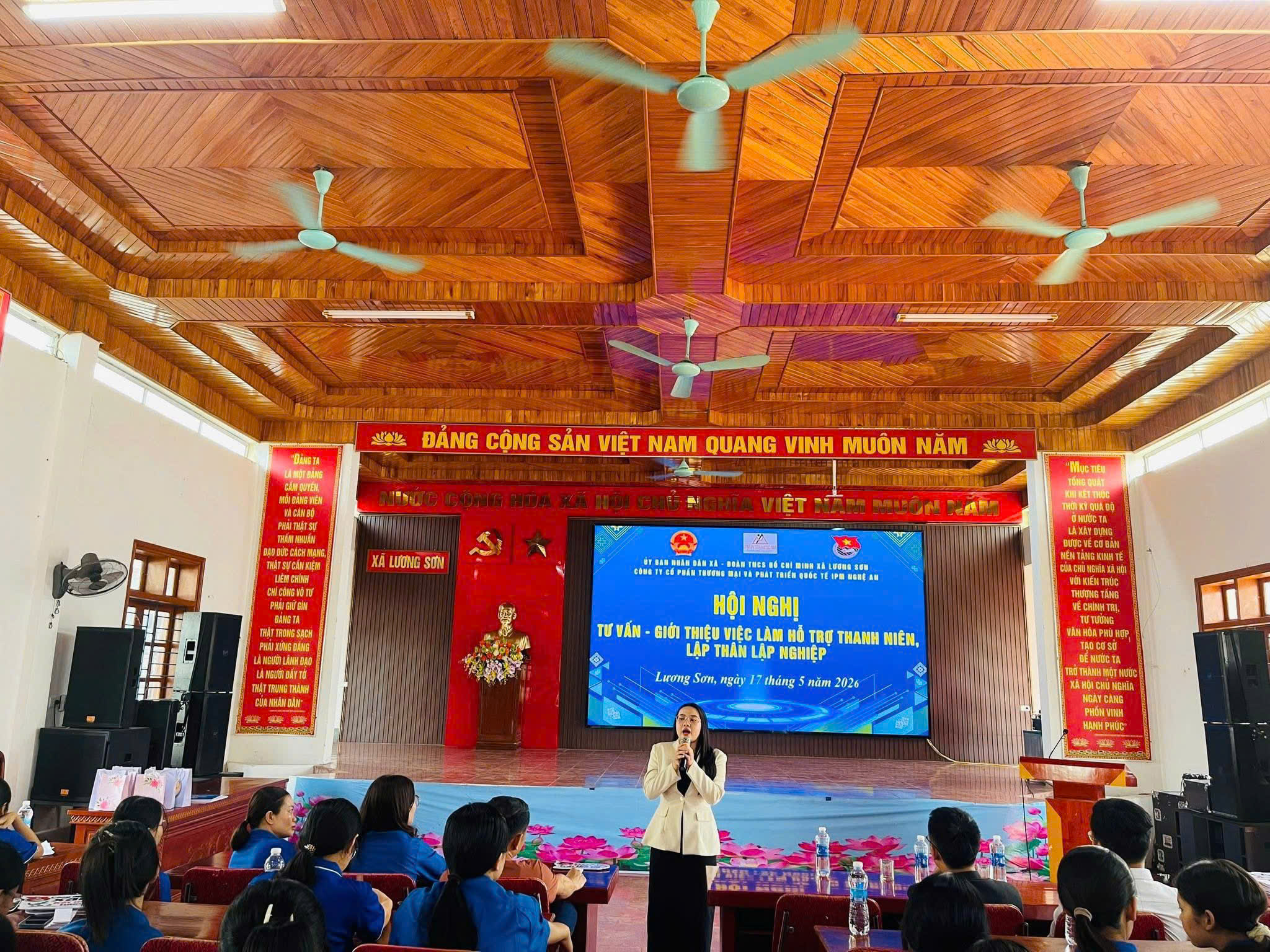 IPM Đồng Hành Cùng Chương Trình Tư Vấn Việc Làm Tại Xã Lương Sơn, Nghệ An