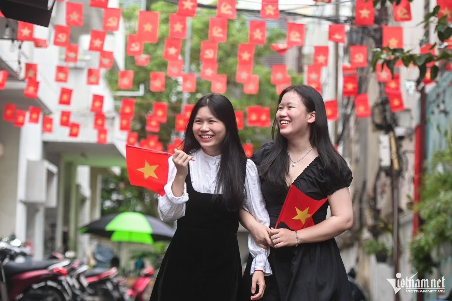 Ngày Văn hóa VN: Thay vì chỉ tắt điện đóng cửa cho nhân viên...